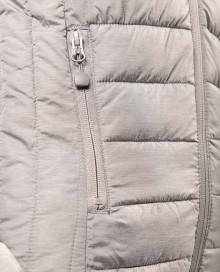 Lekka pikowana kurtka bez kaptura KARIBAN® z woreczkiem dla pani