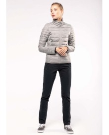 Lekka pikowana kurtka bez kaptura KARIBAN® z woreczkiem dla pani