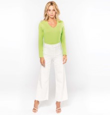 Damski dopasowany T-shirt V z długimi rękawami