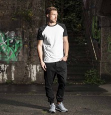 Męski T-shirt bejsbolowy Męski T-shirt bejsbolowy