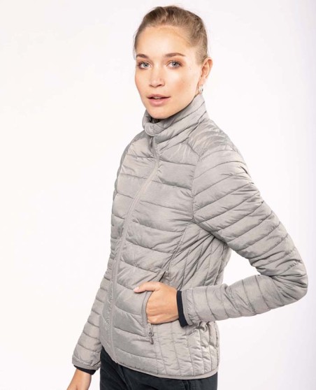 Lekka pikowana kurtka bez kaptura KARIBAN® z woreczkiem dla pani