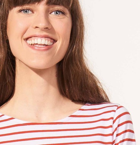 Damska koszulka w paski z długimi rękawami Damska koszulka w paski z długimi rękawami