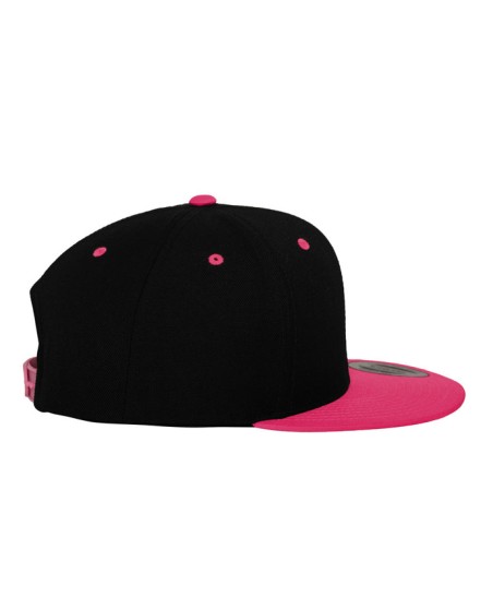 Klasyczna czapka z płaskim kontrastowym daszkiem FLEXFIT® Premium Snapback