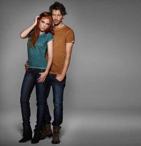 Lekki damski T-shirt z przebarwieniami