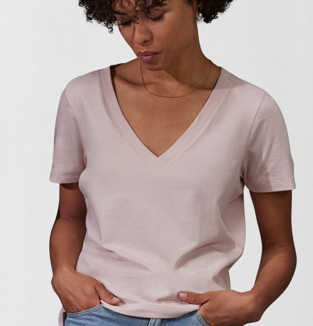 Damska lekka koszulka #E150 z głębokim dekoltem w serek